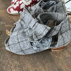 Joyfolie Gray Kids Dress Shoes with Bow London Fog Sophie sz 12